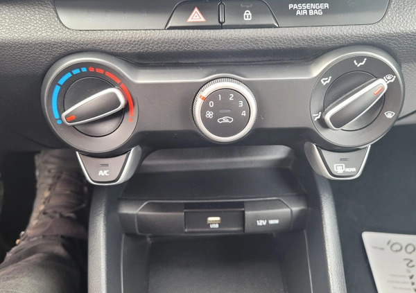 Kia Stonic cena 69900 przebieg: 42034, rok produkcji 2021 z Gniezno małe 277